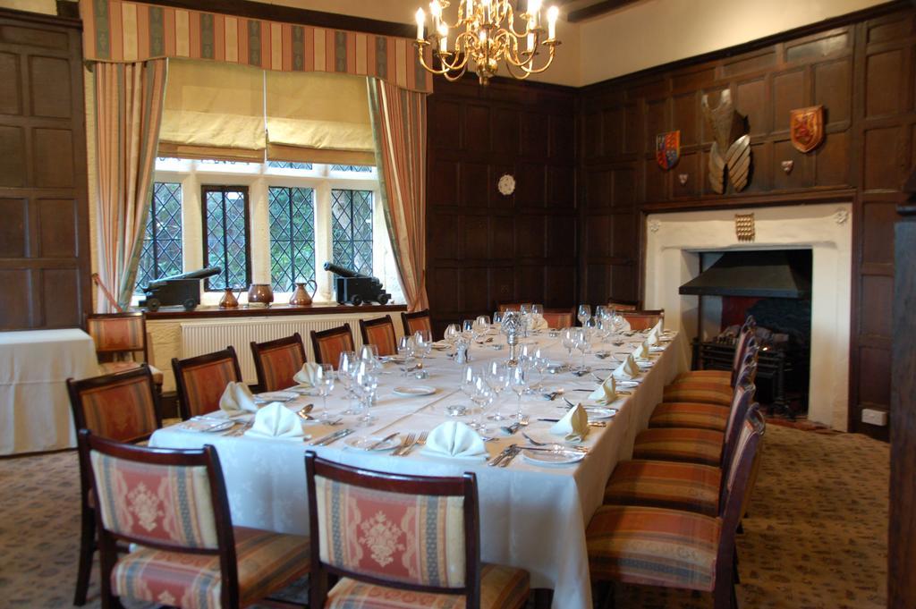 Hotel Albright Hussey Manor Hadnall Exterior foto